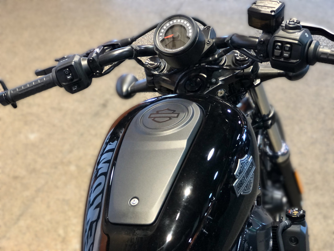 Nightster