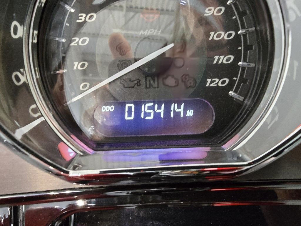 CVO® Tri Glide® Ultra