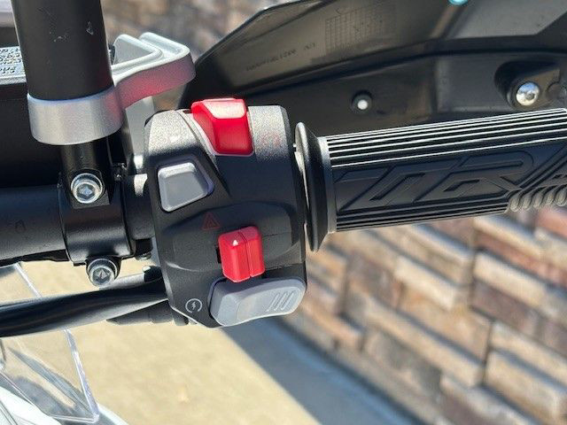 TRK 502X