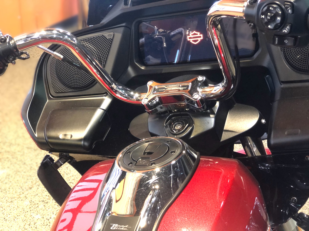 Road Glide®