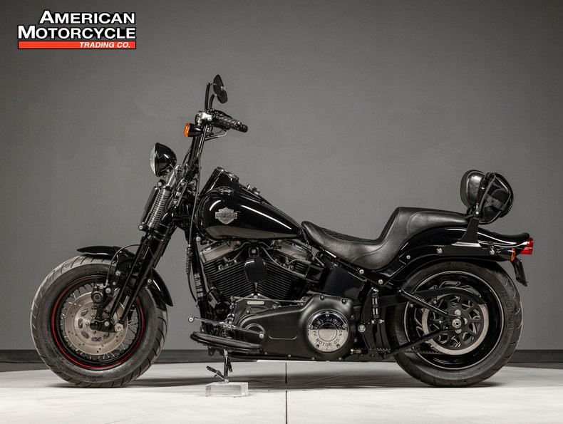 Softail® Cross Bones™