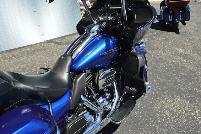 Road Glide® Ultra