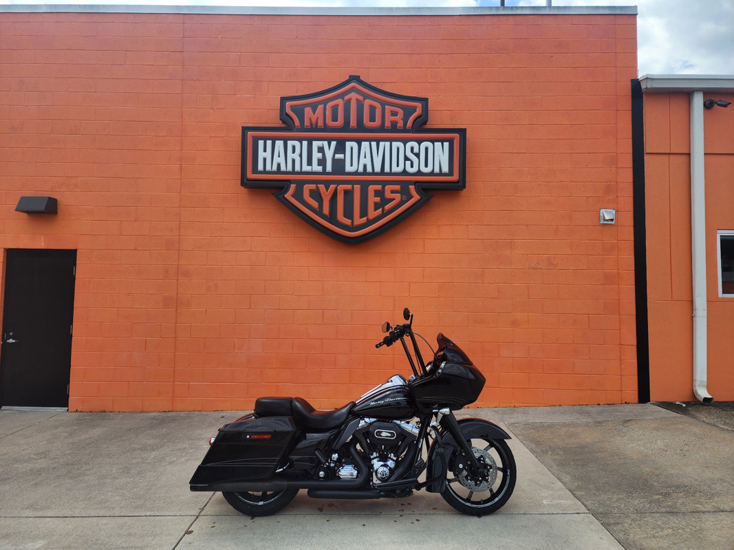 Road Glide® Custom