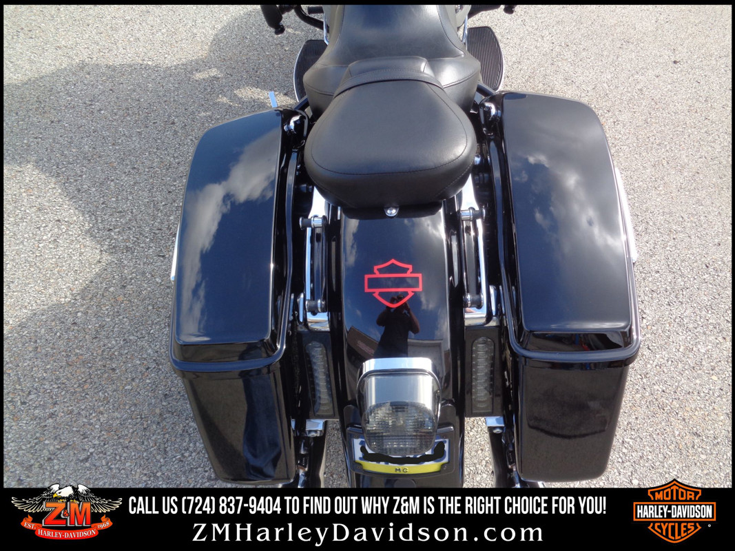 Electra Glide Standard