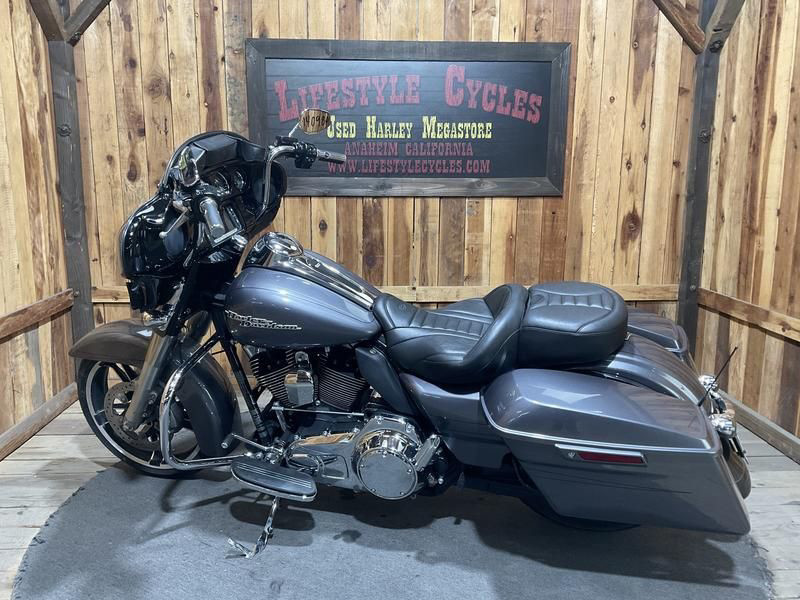 Street Glide® Special