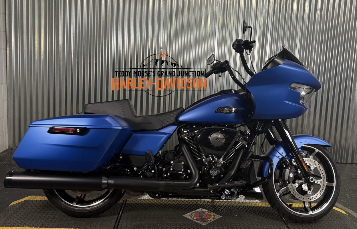 Road Glide®