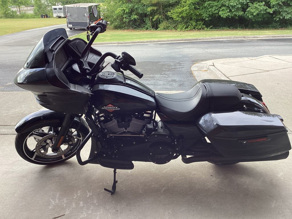 Road Glide®