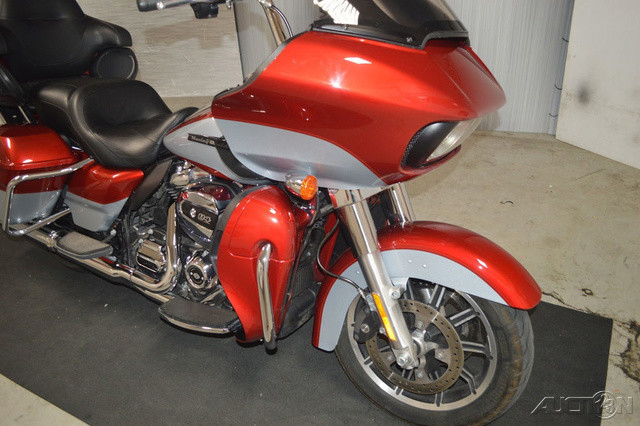 Road Glide® Ultra