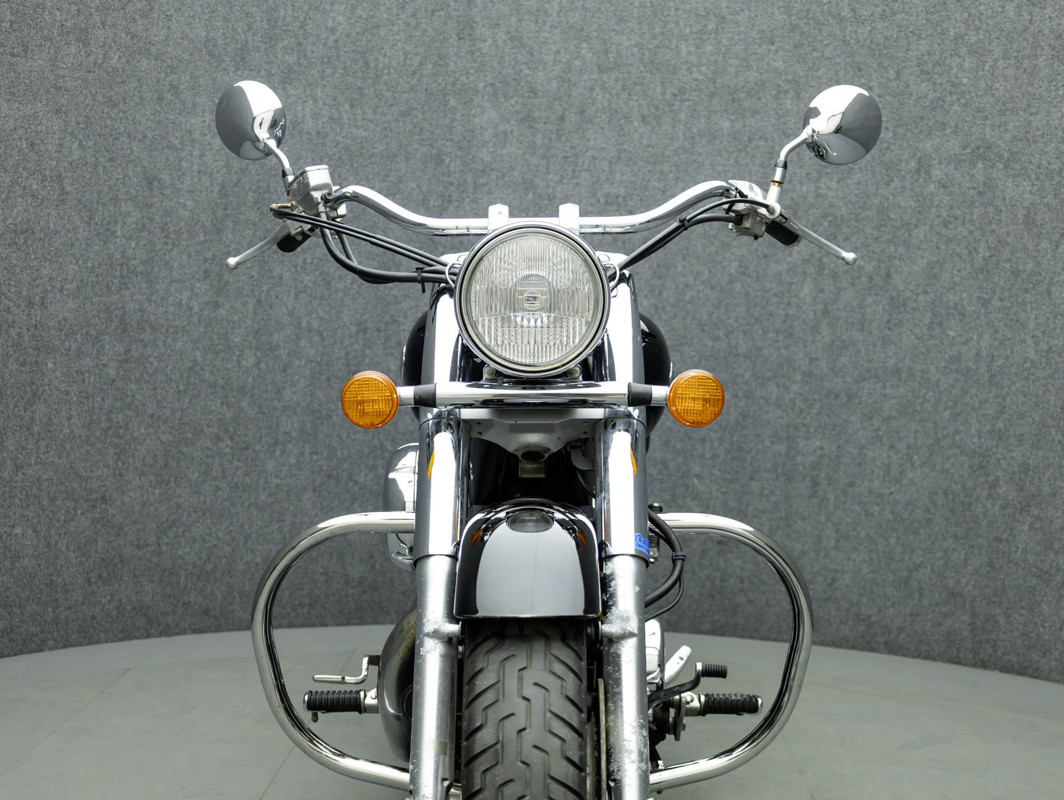 Shadow 750 ACE Deluxe