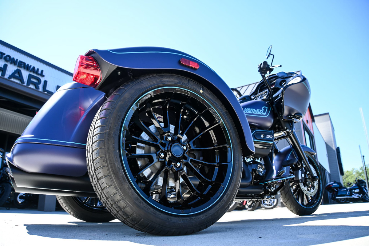 Road Glide® 3