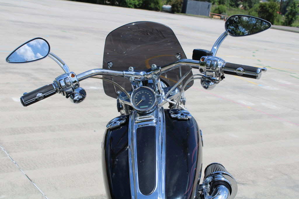 Softail® Rocker® C