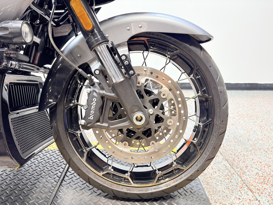 CVO® Road Glide®