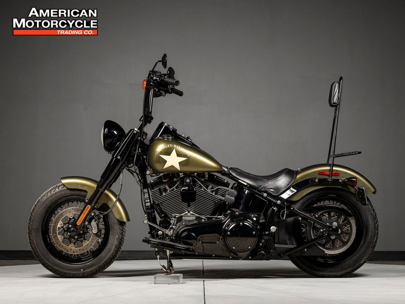 Softail® Slim® S