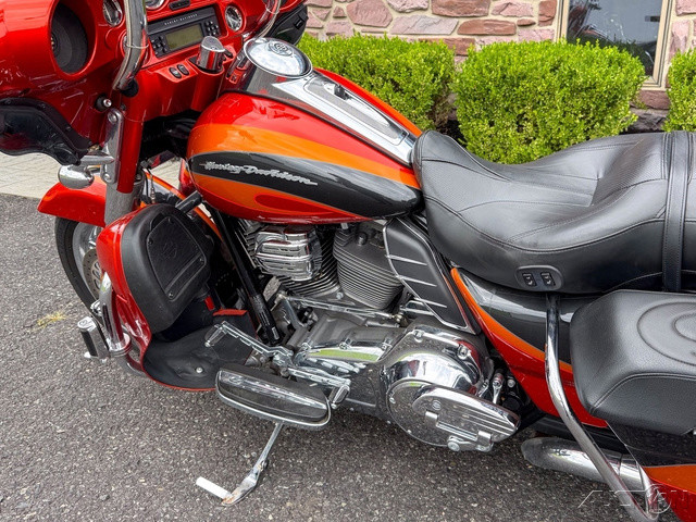 CVO® Ultra Classic® Electra Glide®