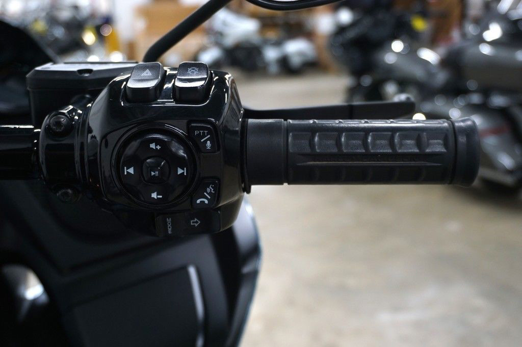 Road Glide®