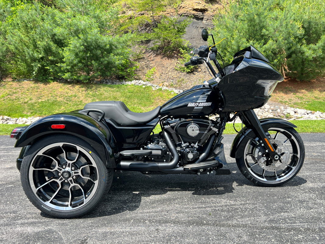 Road Glide® 3