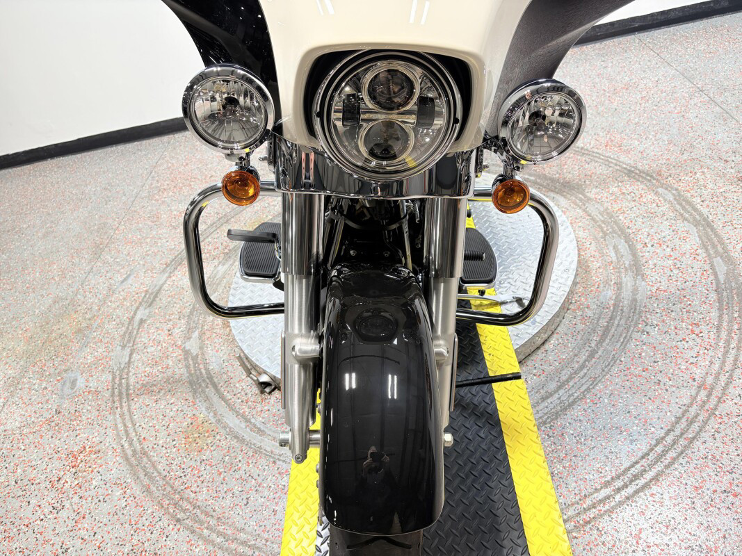 Electra Glide® Police