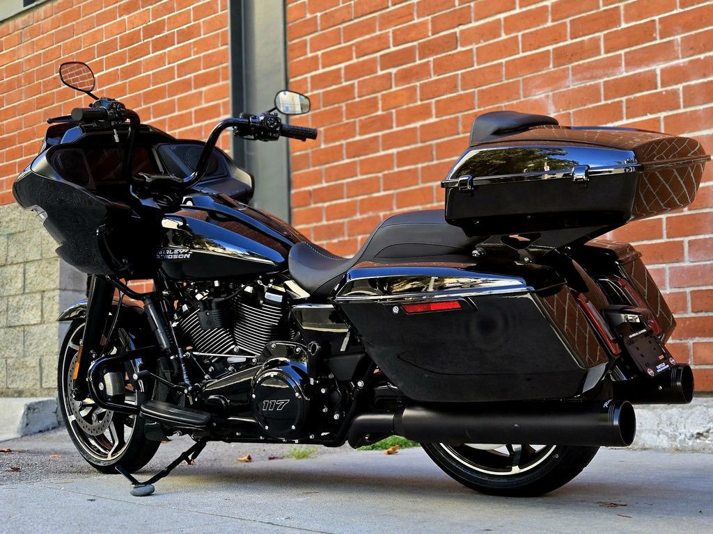 Road Glide®