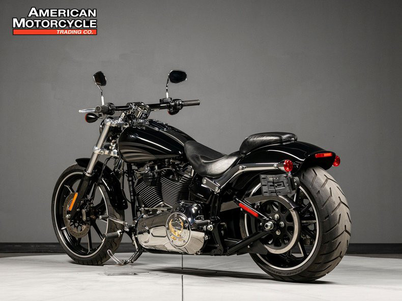 Softail® Breakout®