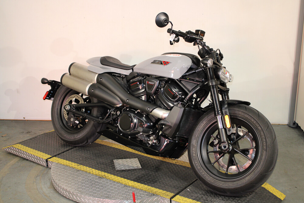 Sportster® S