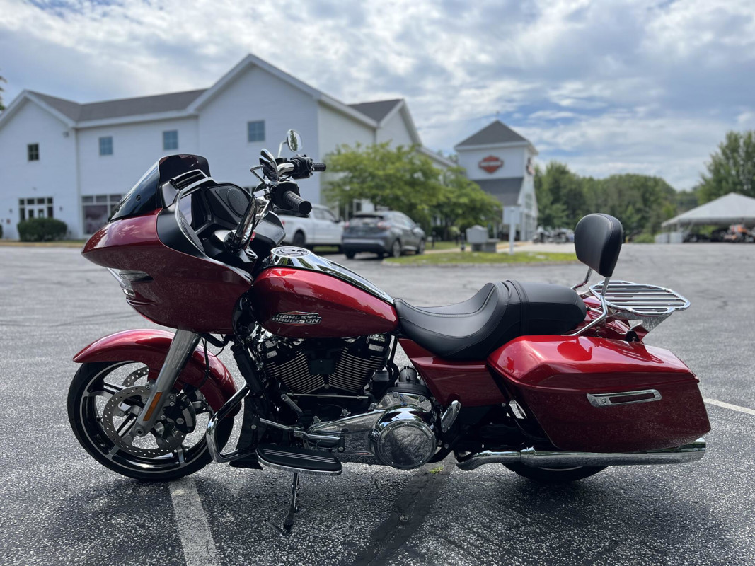 Road Glide®