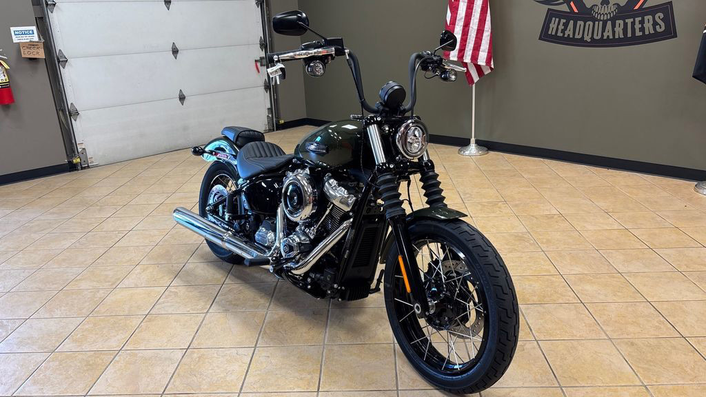 Street Bob®