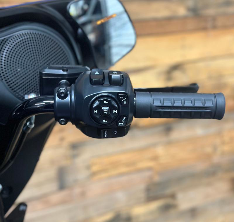 Street Glide®