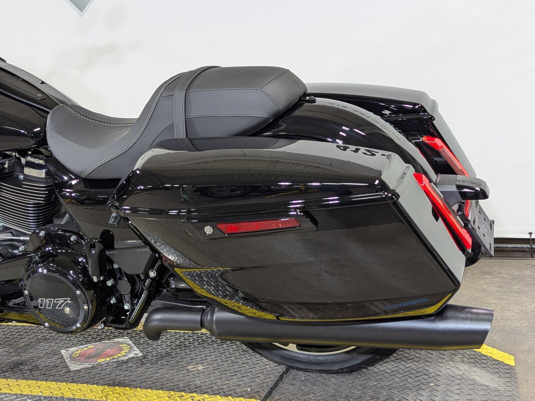 Road Glide®
