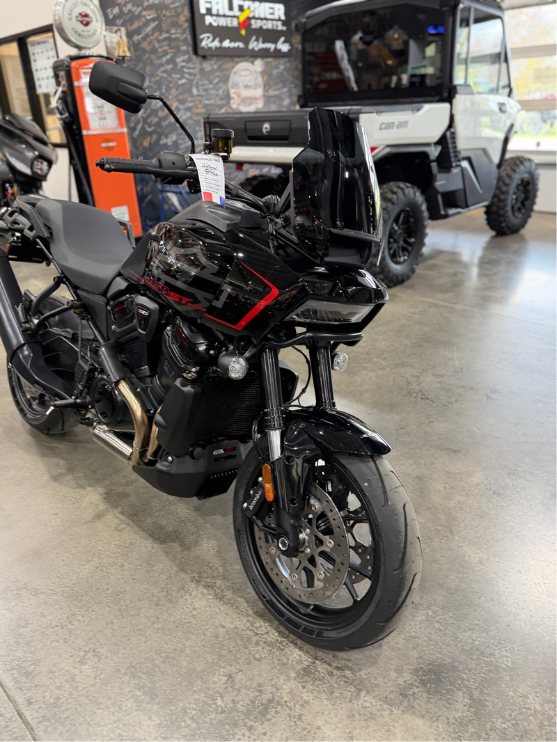 Pan America® 1250 ST