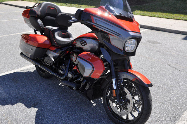 CVO® Street Glide® Limited