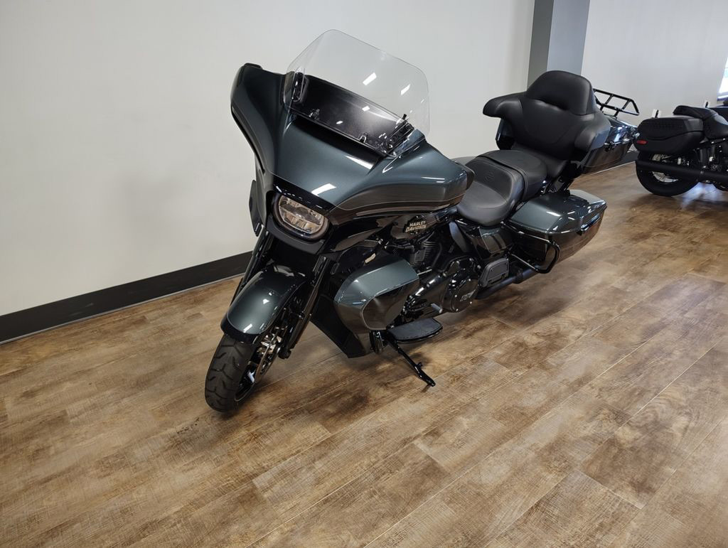 Street Glide® Ultra