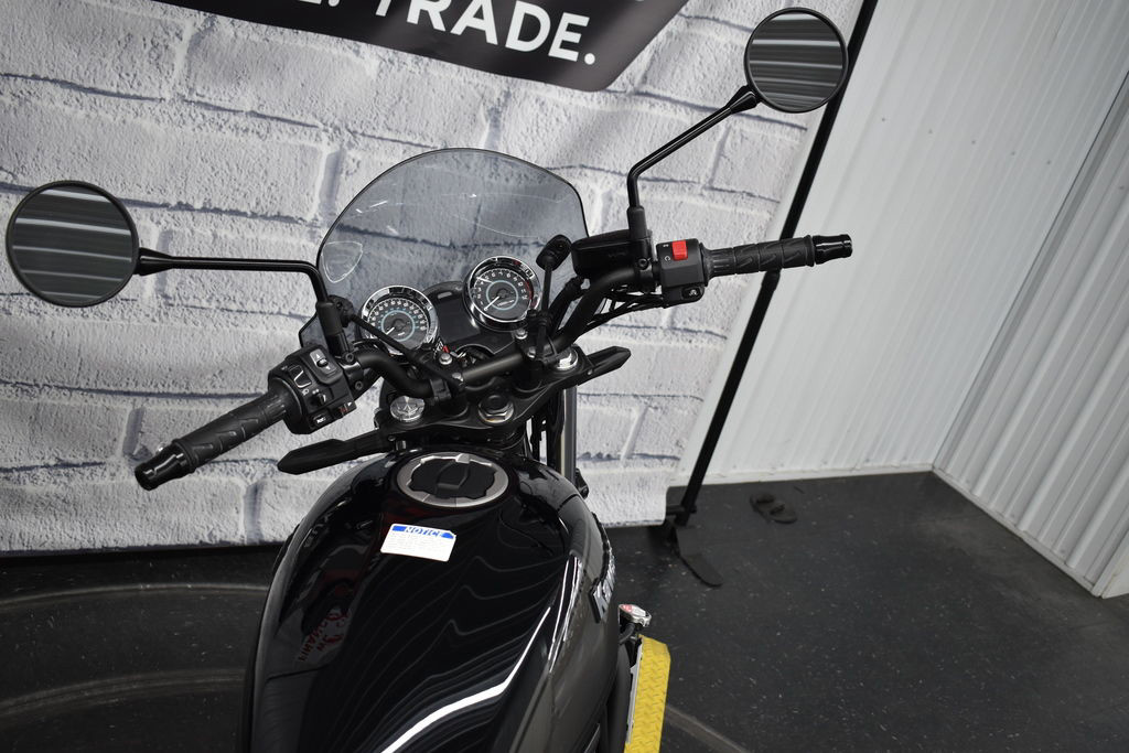Z650RS