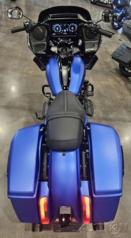 Road Glide®