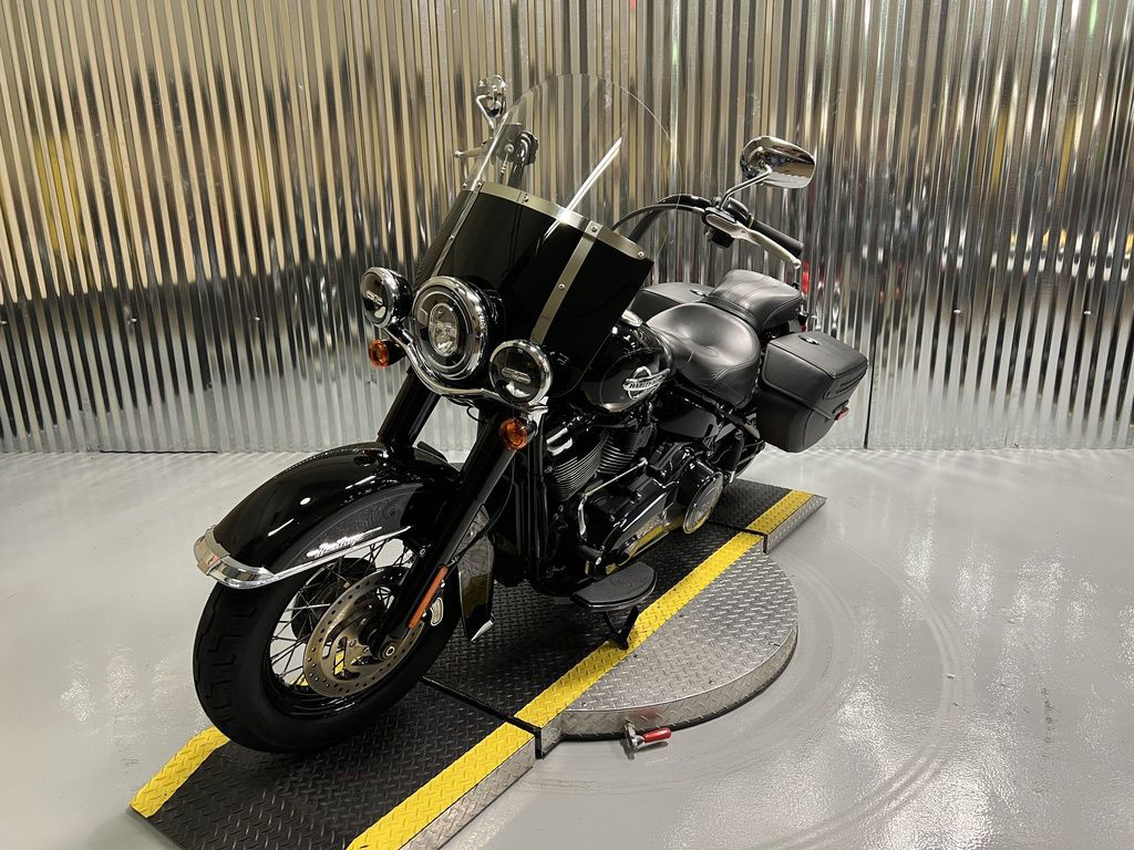 Softail® Heritage Classic 114