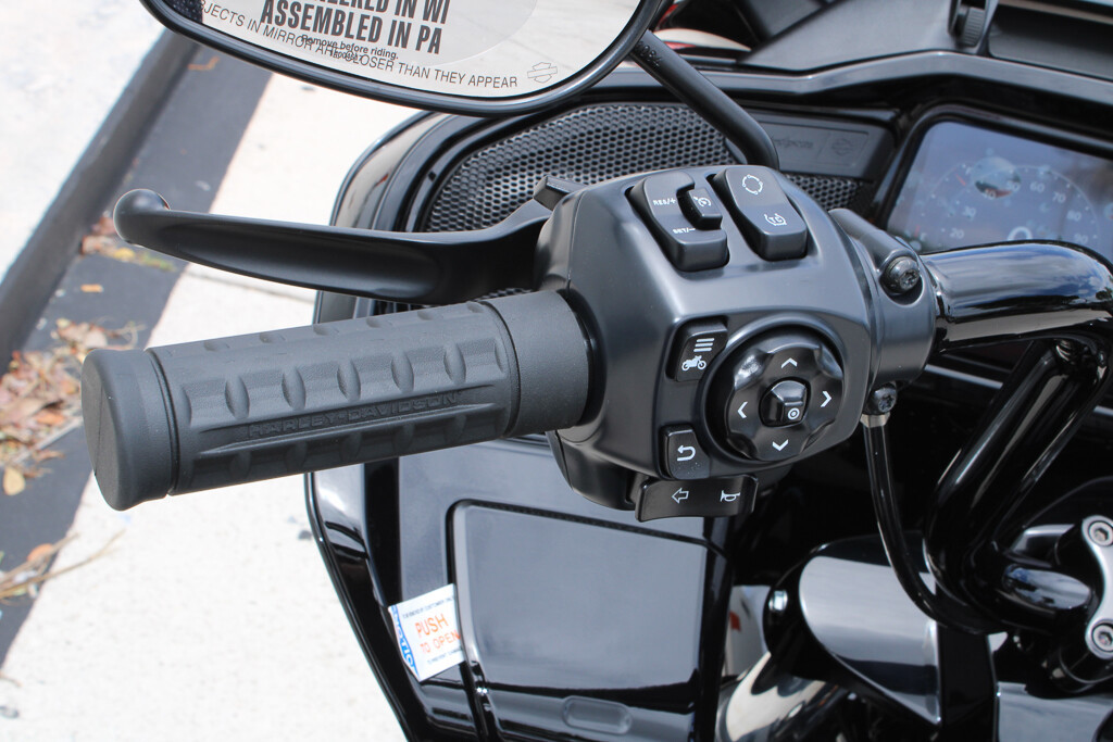 Road Glide® 3