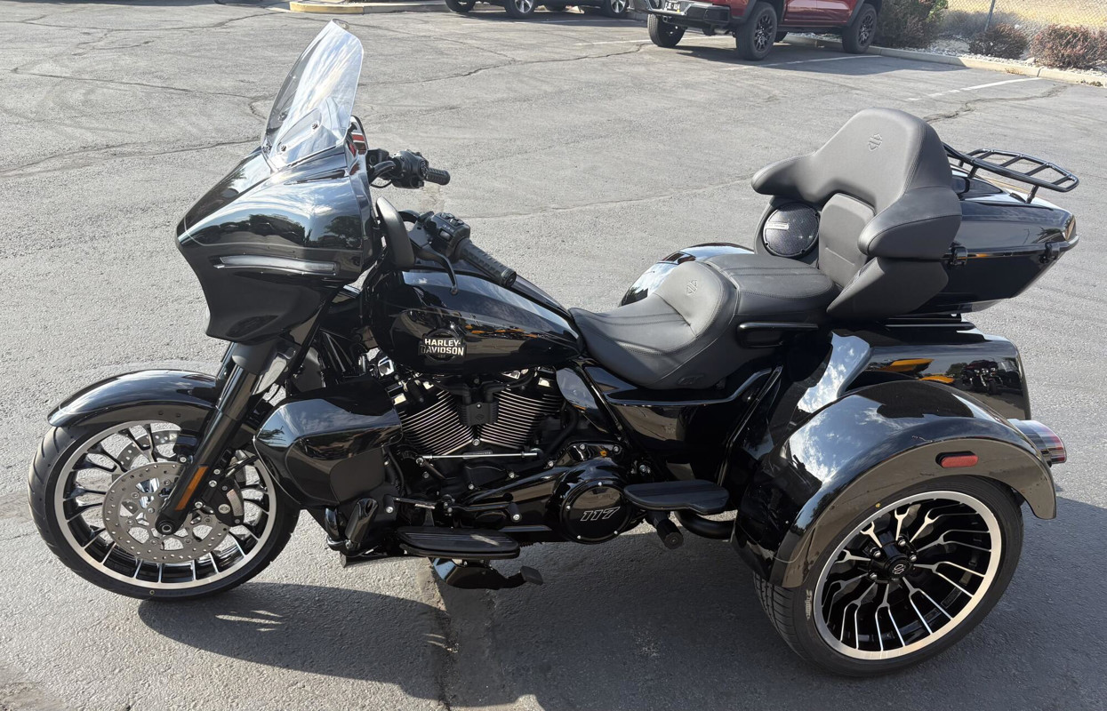 Street Glide® 3 Limited