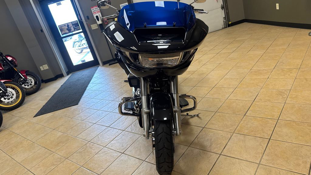 Road Glide®