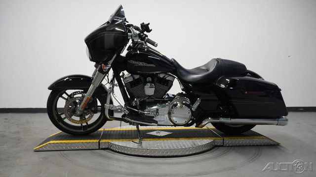 Street Glide® Special
