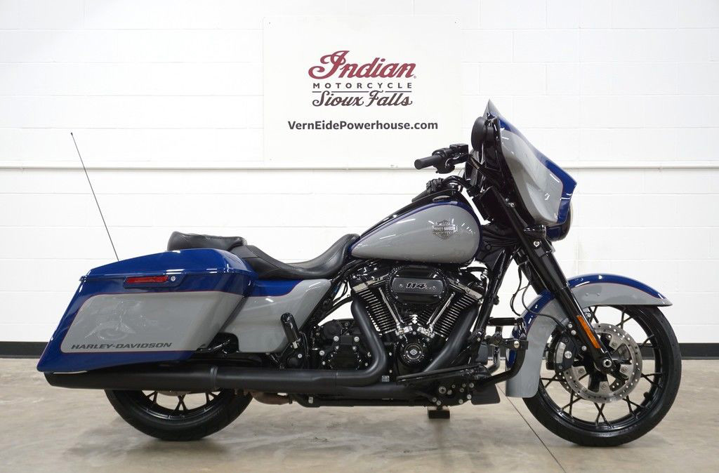 Street Glide® Special