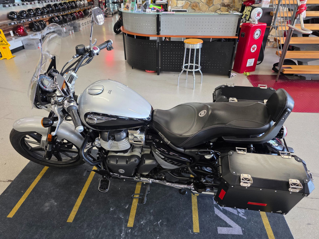 Super Meteor 650