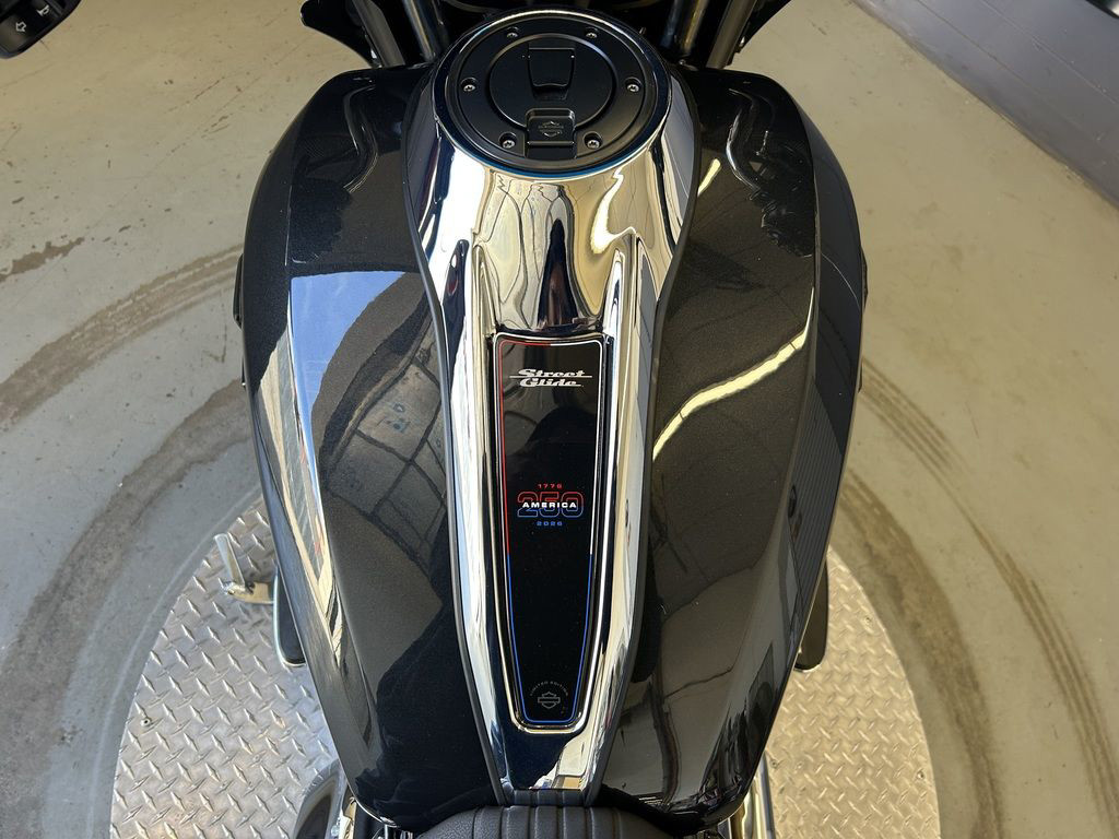Street Glide®