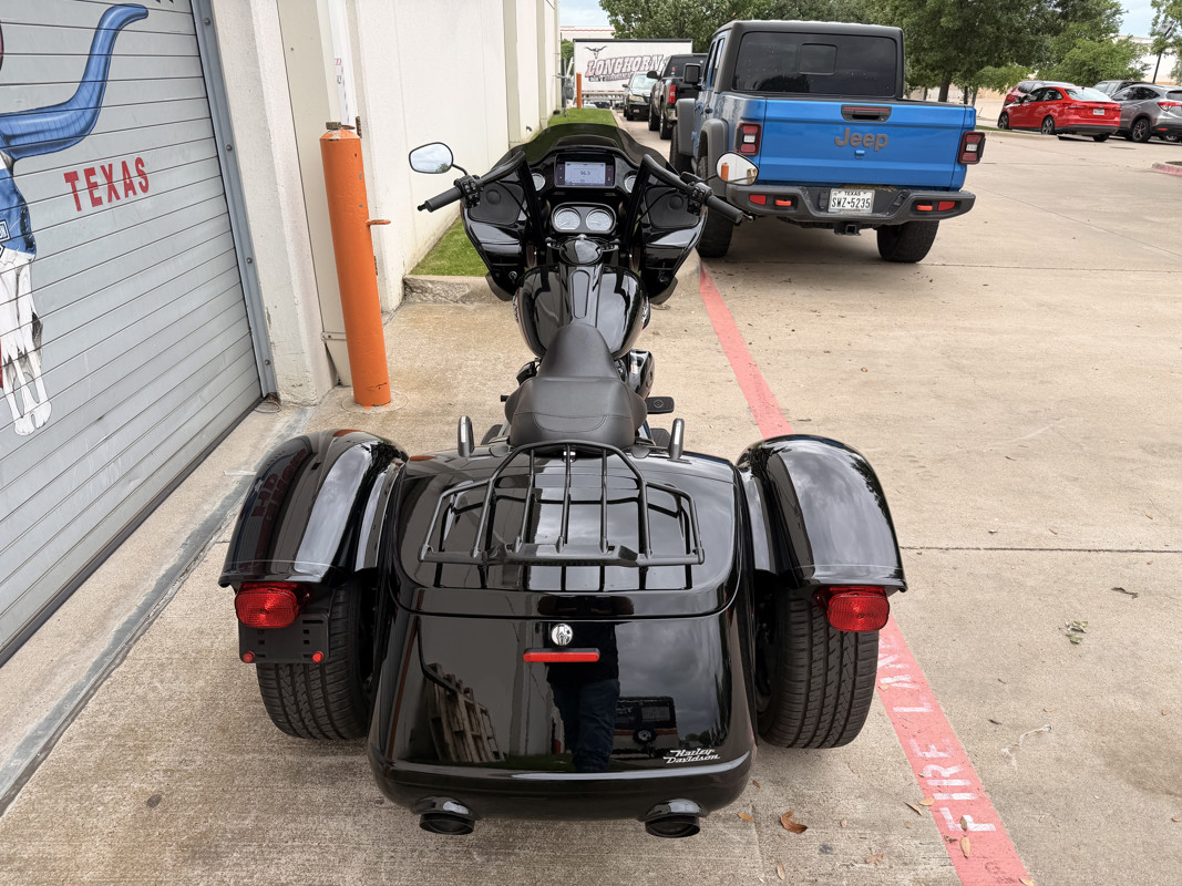 Road Glide® 3