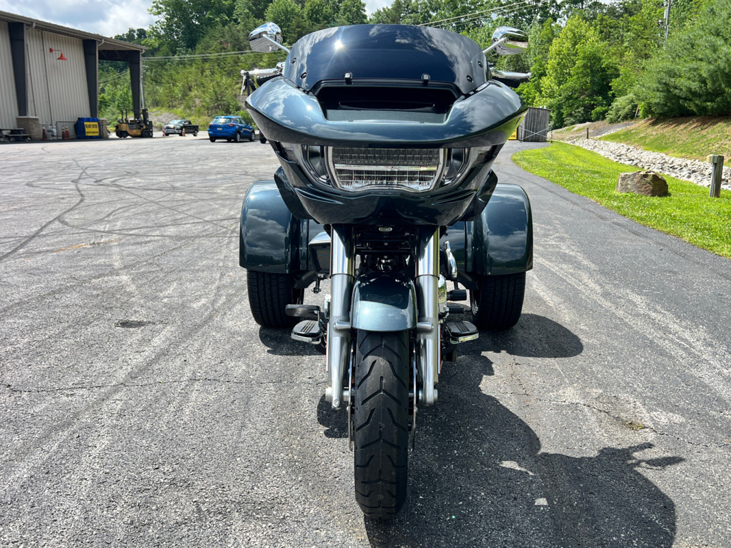 Road Glide® 3