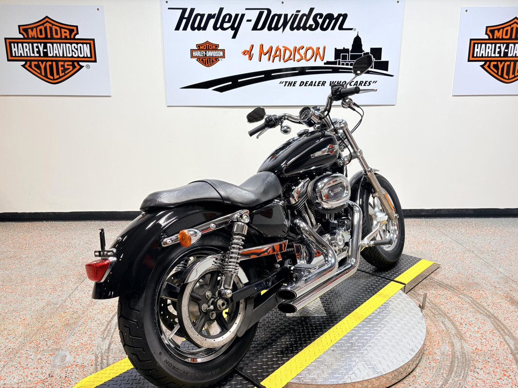 Sportster® 1200 Custom
