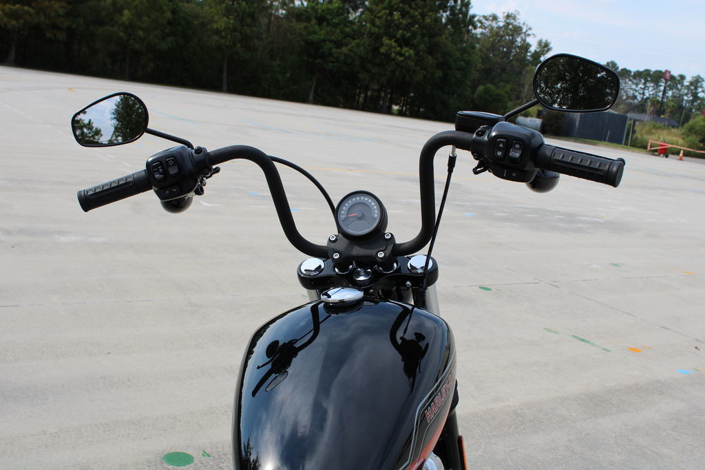 Street Bob®