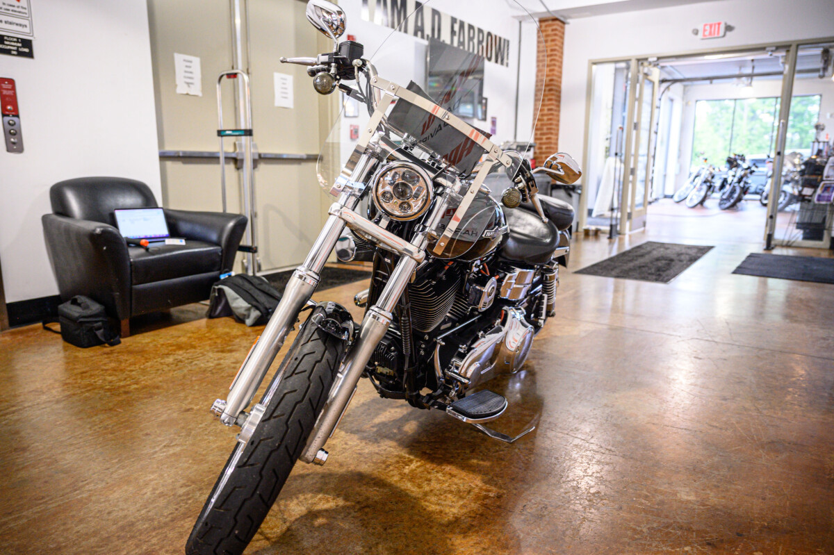 Dyna® Super Glide® Custom