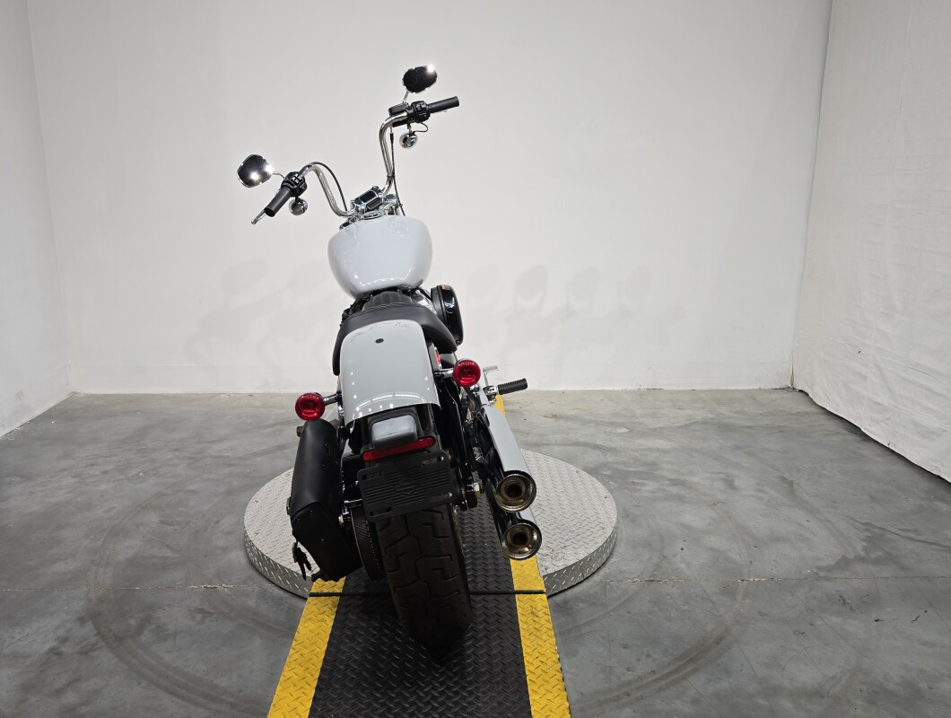 Softail® Standard