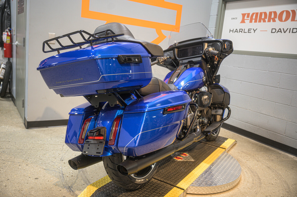 Street Glide® Ultra