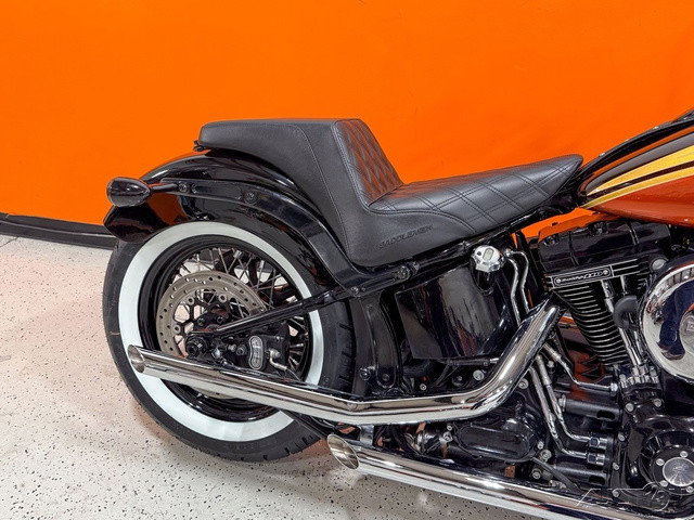 Softail® Slim® S