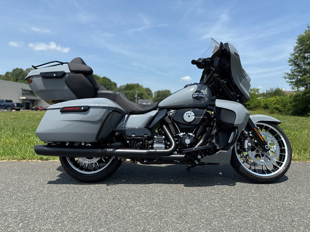 Street Glide® Limited